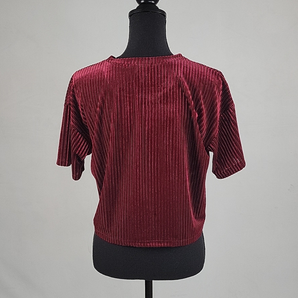 Forever 21 maroon velvet top S - Picture 4 of 5